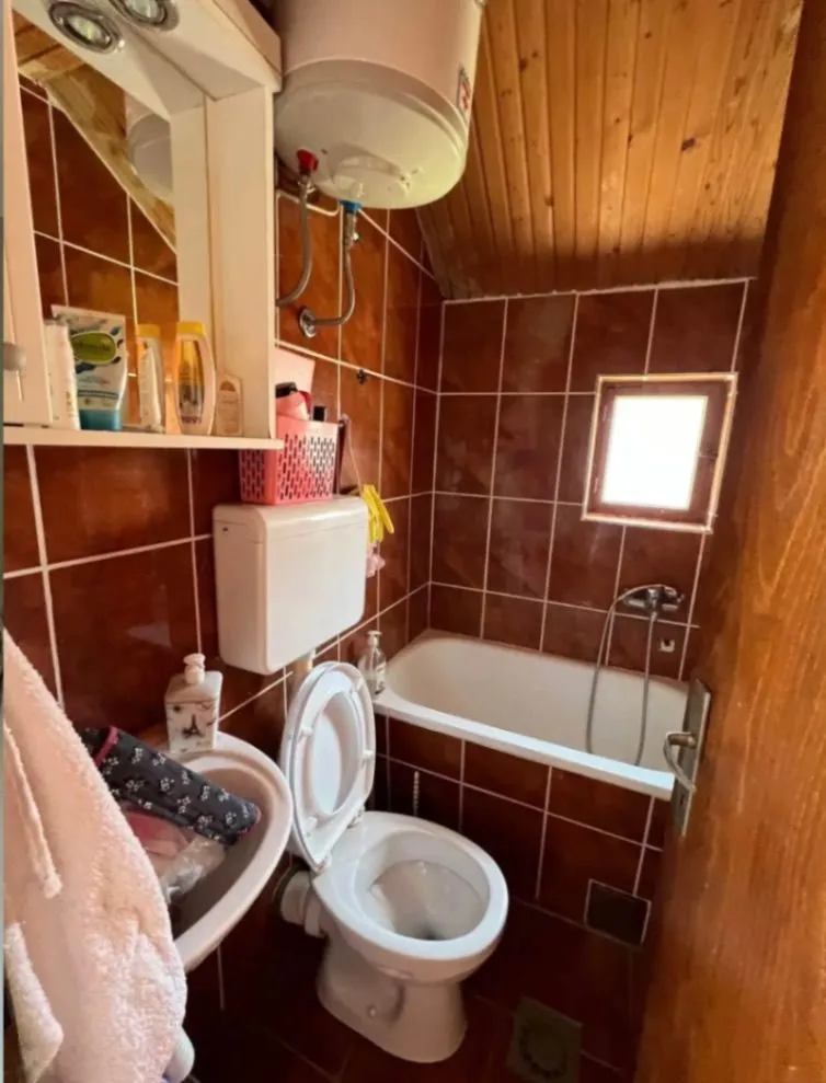 Prodaja, kuća, 114m², Sutomore, Bar