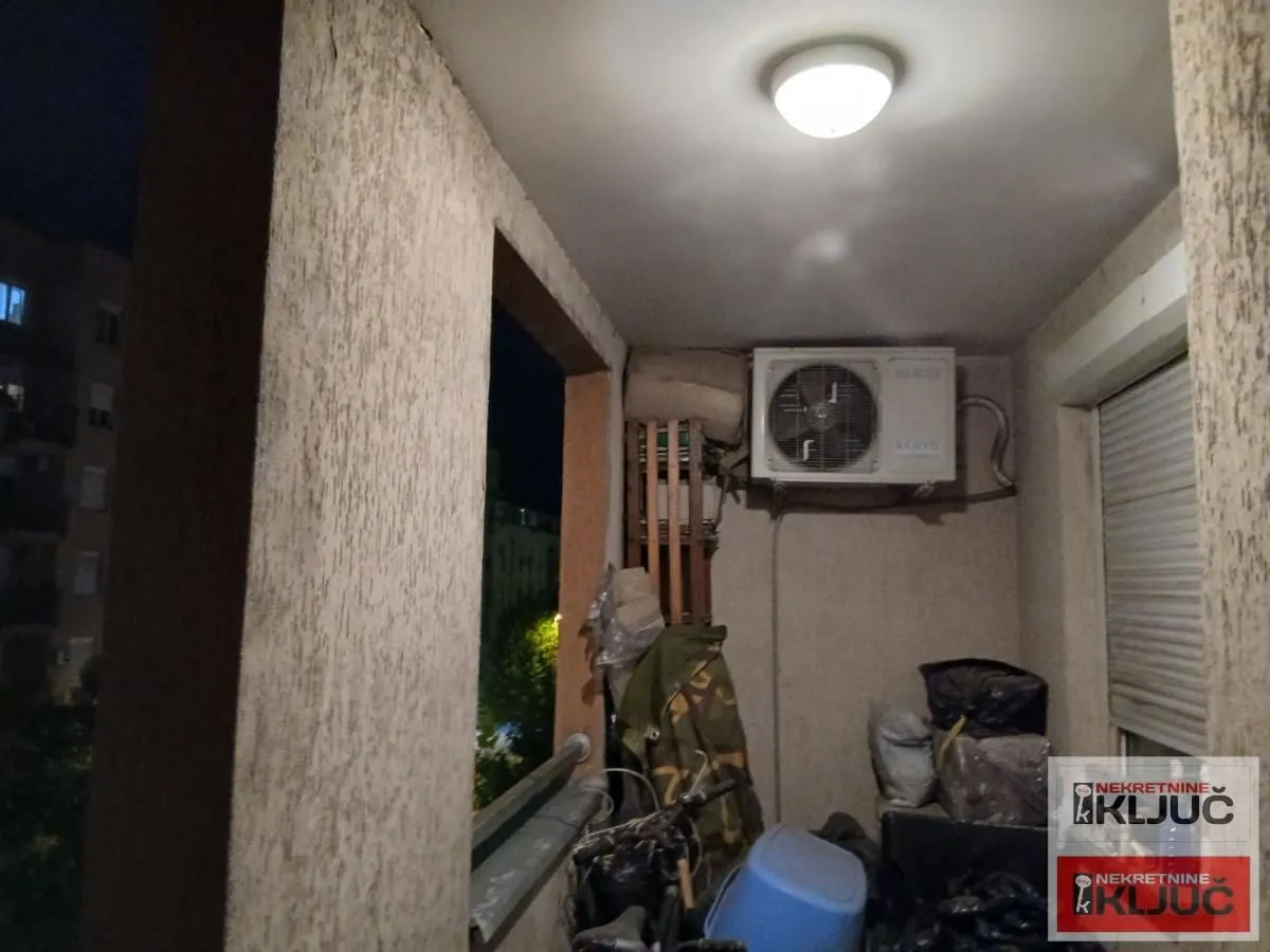 Prodaja, dvosoban stan, 54m², Nova Detelinara, Novi Sad Sve Podlokacije