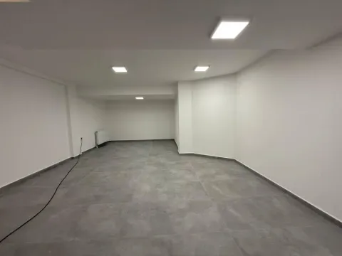 Rent, office space, 349m², Adamovićevo Naselje, Novi Sad Sve Podlokacije - image 28