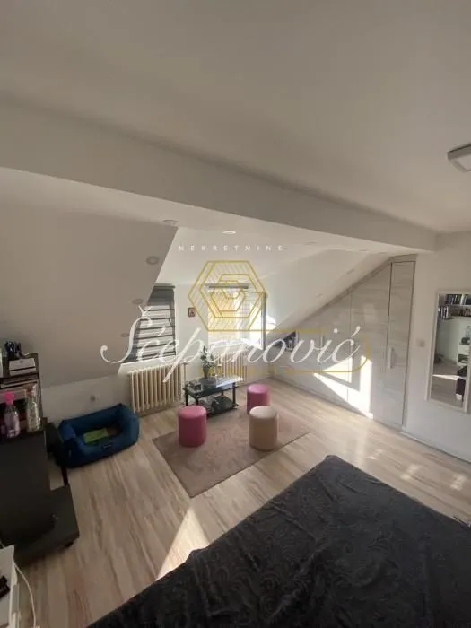 Prodaja, kuća, 181m², Klisa, Novi Sad Sve Podlokacije
