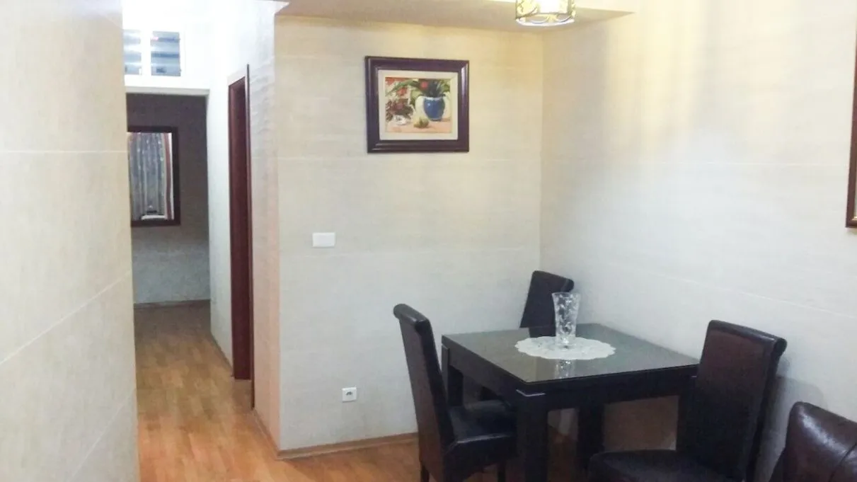 Izdavanje, jednosoban stan, 55m², Centar, Podgorica