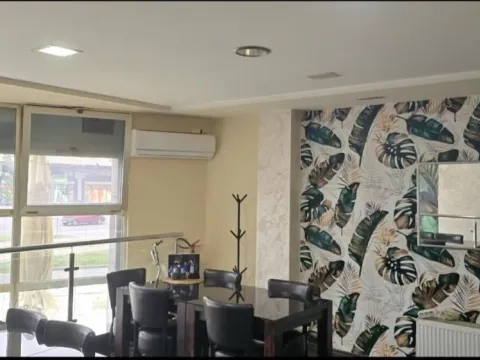 Rent, hospitality venue, 100m², Bulevar Evrope, Novi Sad Sve Podlokacije - image 4