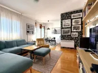 Prodaja, trosoban stan, 81m², Stari Aerodrom, Podgorica - image 1