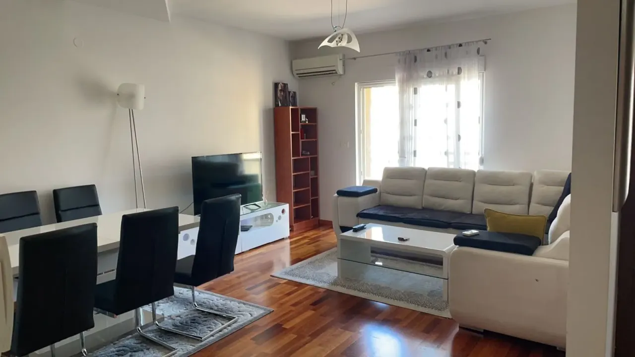 Rent, two bedroom apartment, 56m², City Kvart, Podgorica