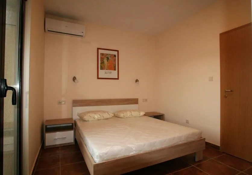 Prodaja, kuća, 210m², Opatovo, Tivat