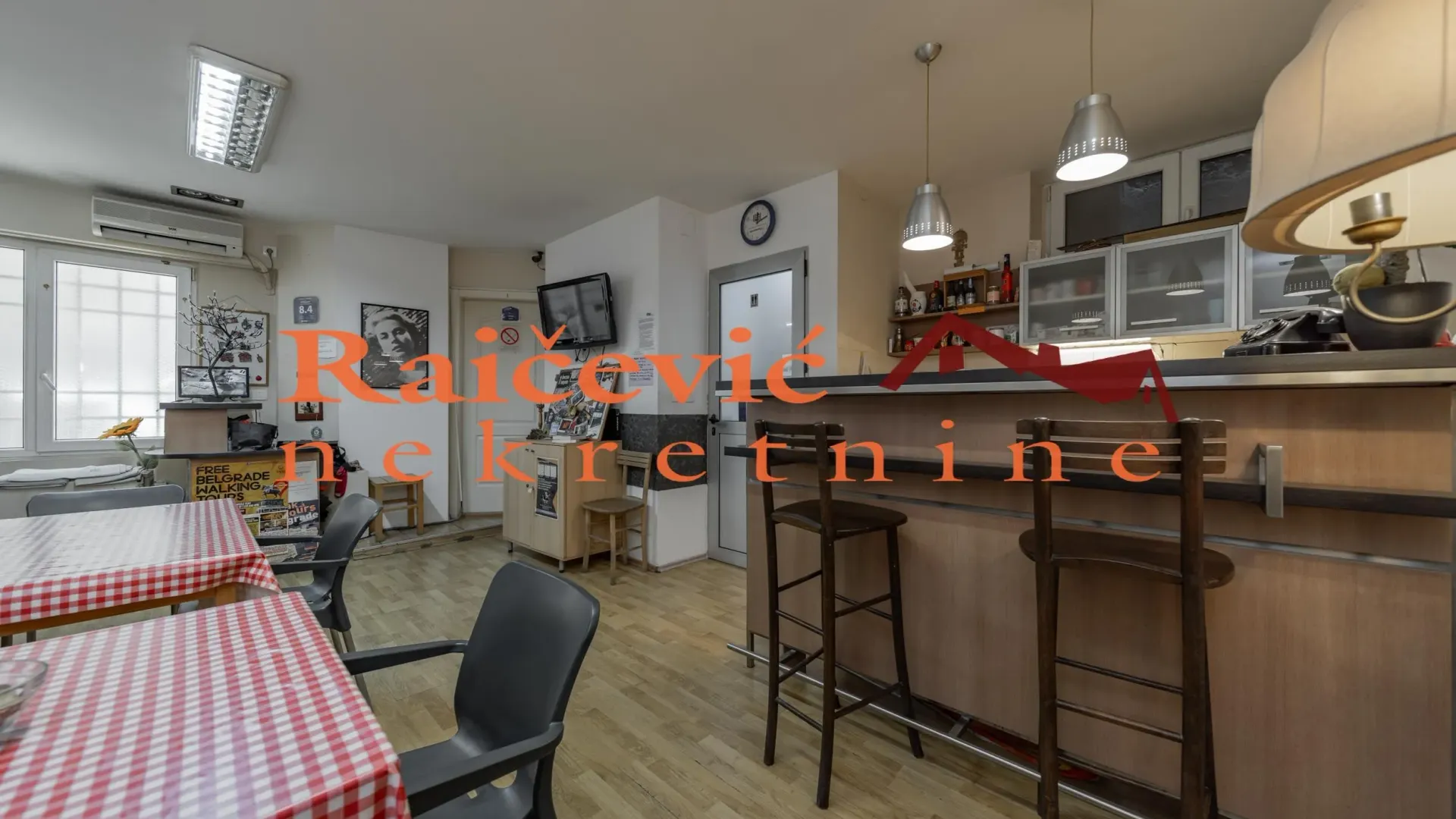 Prodaja, stan, 93m², Centar, Kruševac