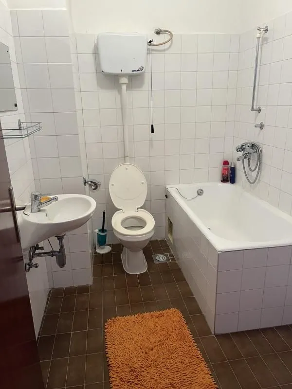 Prodaja, garsonjera, 37m², Dobrota, Kotor