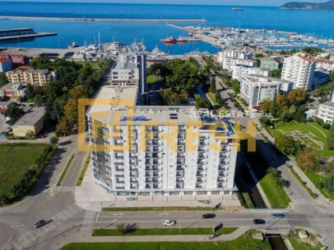 Prodaja, poslovni prostor, 117m², Bar, Crna Gora