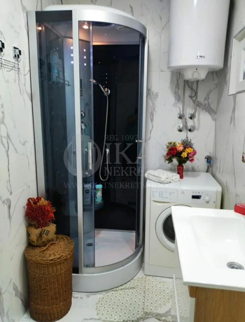 Izdavanje, dvosoban stan, 63m², Stari Grad, Beograd