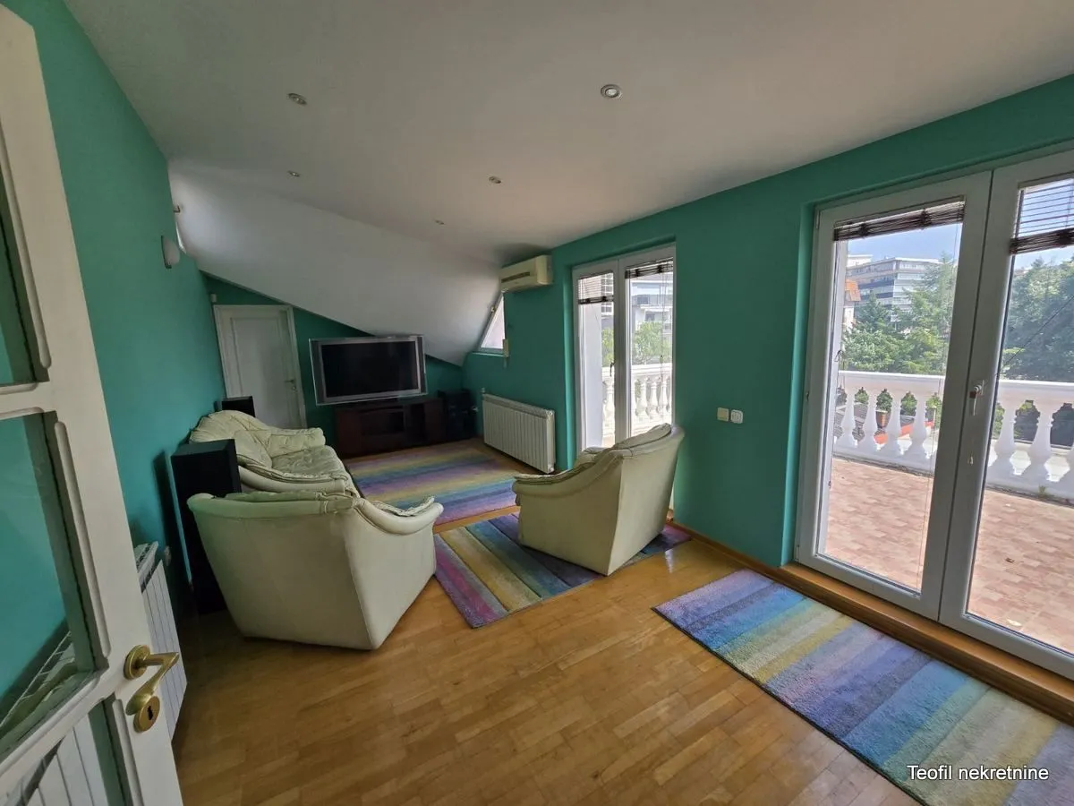 Sale, apartment, 245m², Banovo Brdo, Beograd