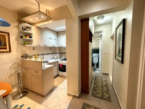 Rent, one bedroom apartment, 52m², Gorica C, Podgorica - image 8