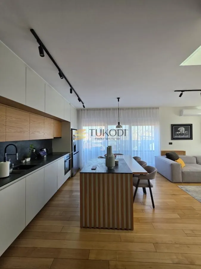 Sale, four bedroom apartment, 93m², Lekino Brdo, Voždovac Sve Podlokacije