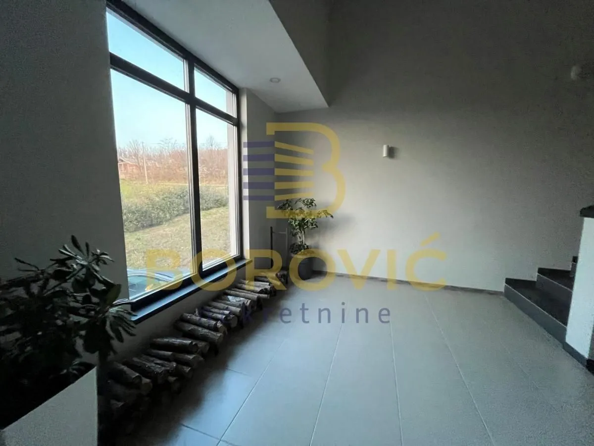 Sale, house, 580m², Sopot, Beograd