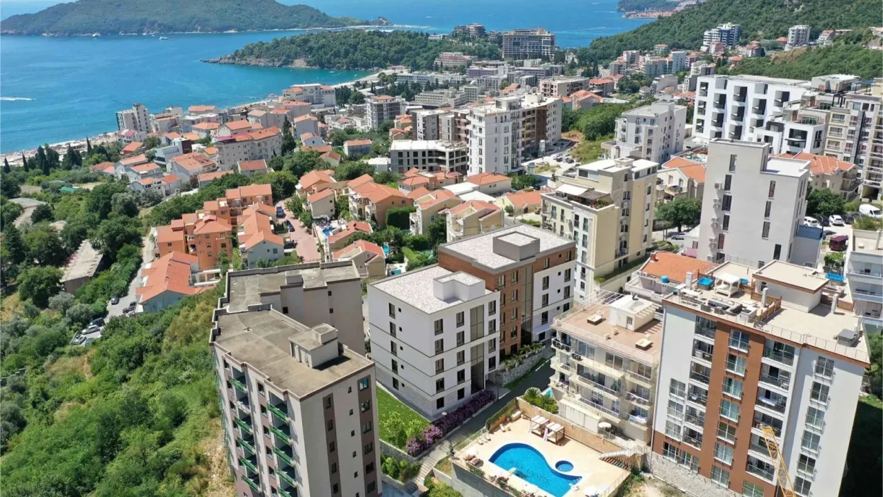 Prodaja, jednosoban stan, 43m², Bečići, Budva