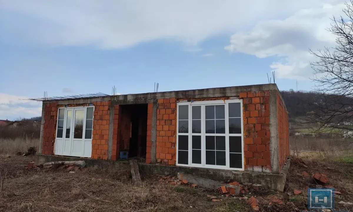 Sale, house, 100m², Crvene livade, Jagodina