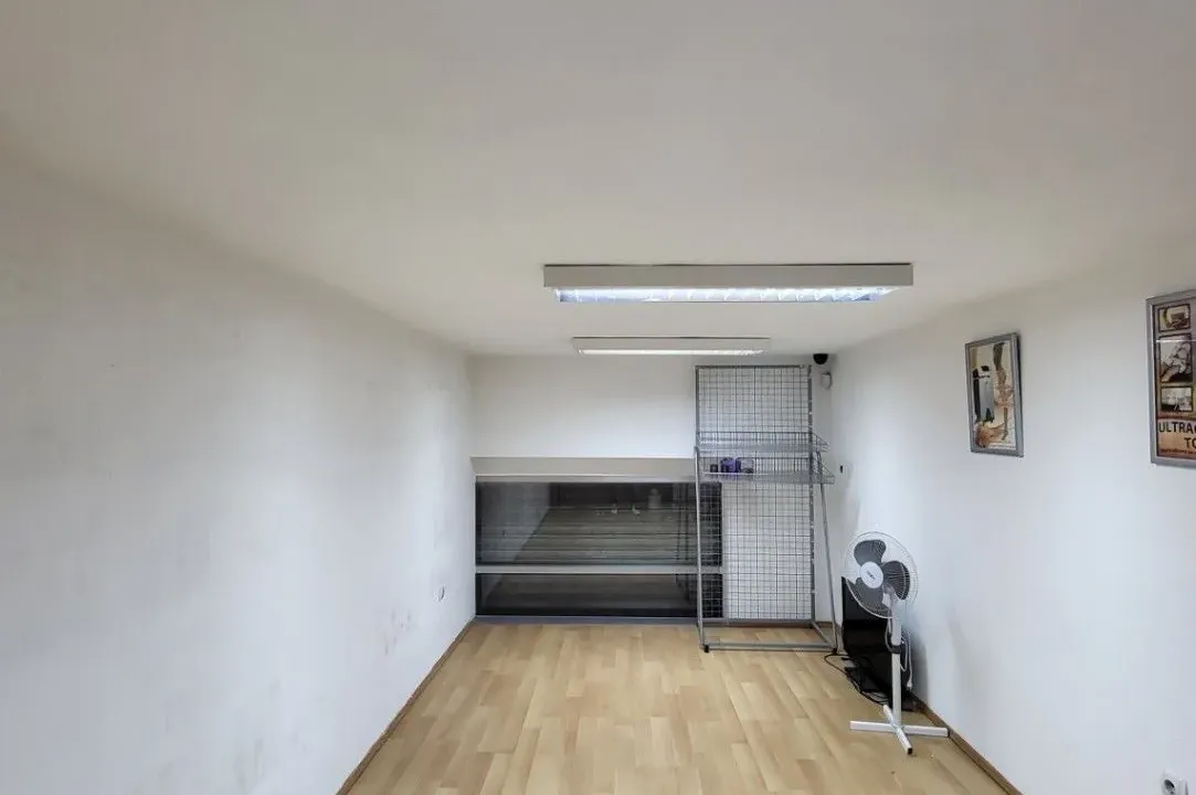 Sale, office space, 27m², Lion, Zvezdara Sve Podlokacije