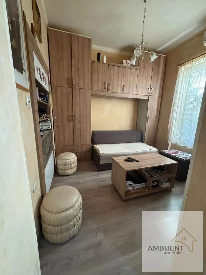 Prodaja, jednosoban stan, 18m², Zvezdara Sve Podlokacije, Beograd