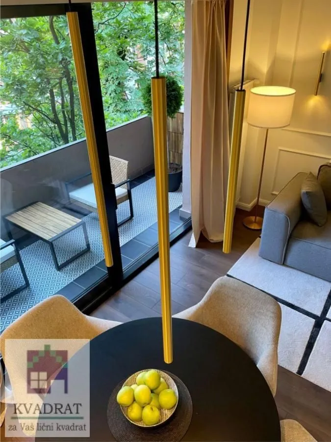 Prodaja, stan, 85m², Centar, Novi Sad