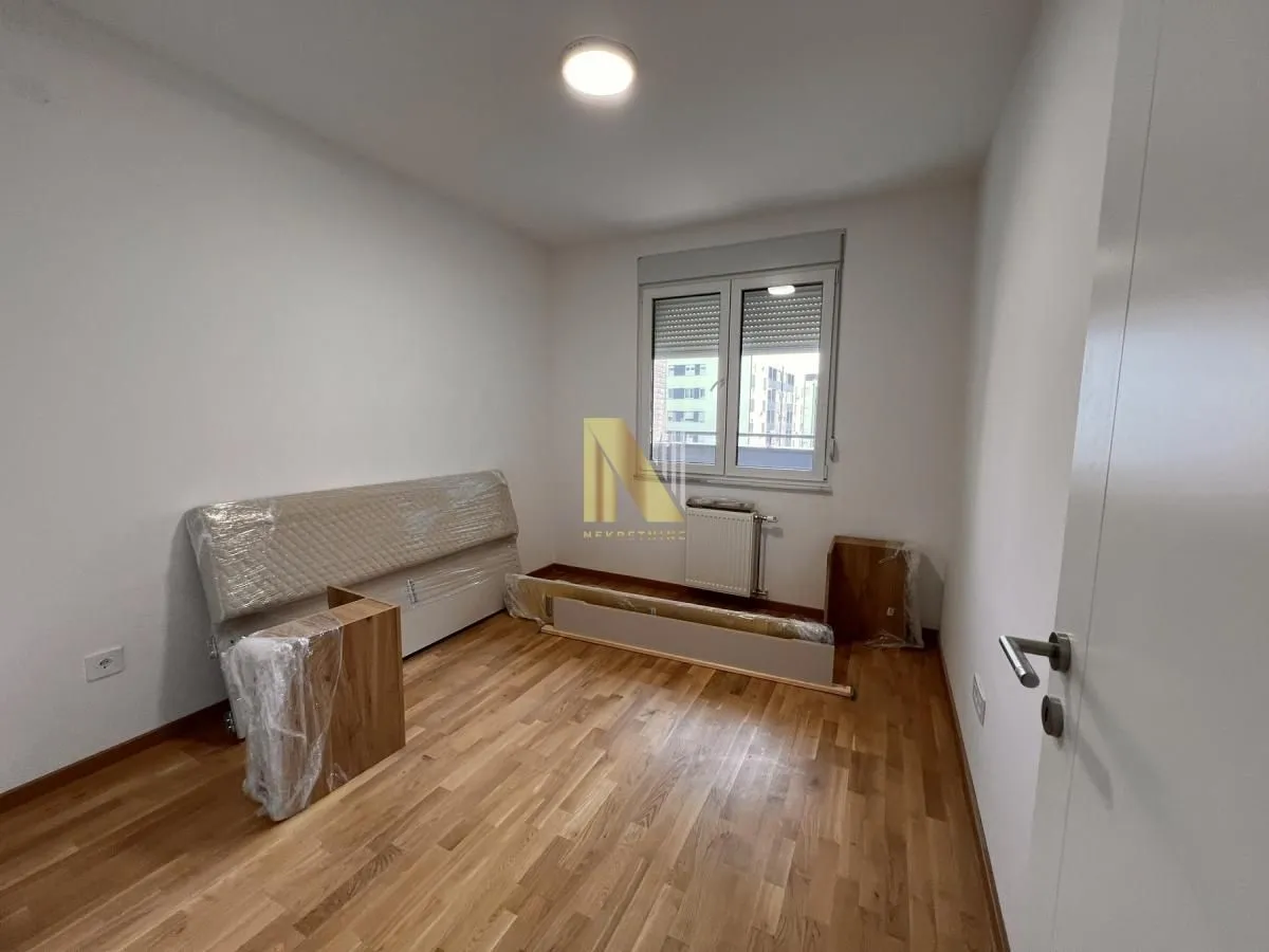 Prodaja, jednosoban stan, 43m², Avijatičarsko naselje, Novi Sad Sve Podlokacije