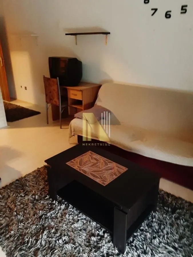 Izdavanje, garsonjera, 31m², Nova Detelinara, Novi Sad Sve Podlokacije