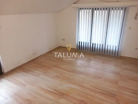 Izdavanje, poslovni prostor, 120m², Stari Aerodrom, Podgorica - image 2