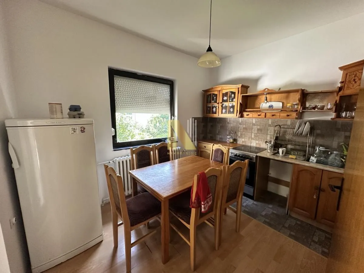 Prodaja, kuća, 366m², Sajmište, Novi Sad