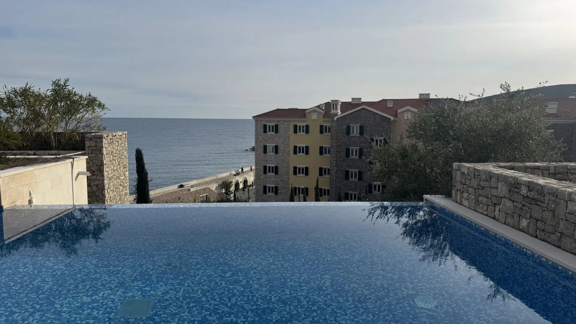 Prodaja, trosoban stan, 290m², Luštica, Tivat
