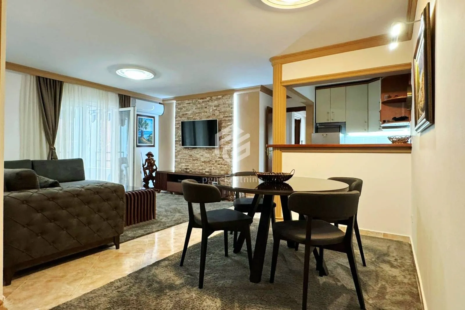 Sale, two bedroom apartment, 72m², Budva, Crna Gora