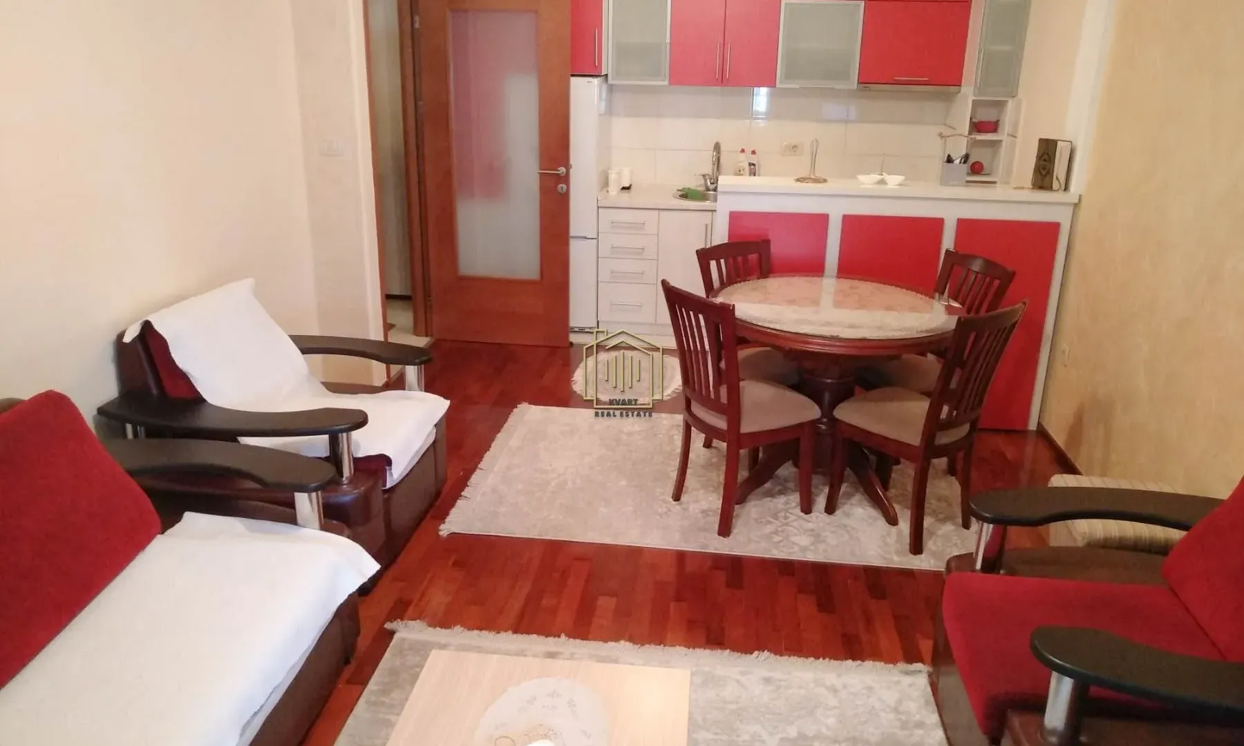 Izdavanje, jednosoban stan, 46m², Stari Aerodrom, Podgorica