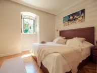 Izdavanje, kuća, 350m², Kostanjica, Kotor - image 7