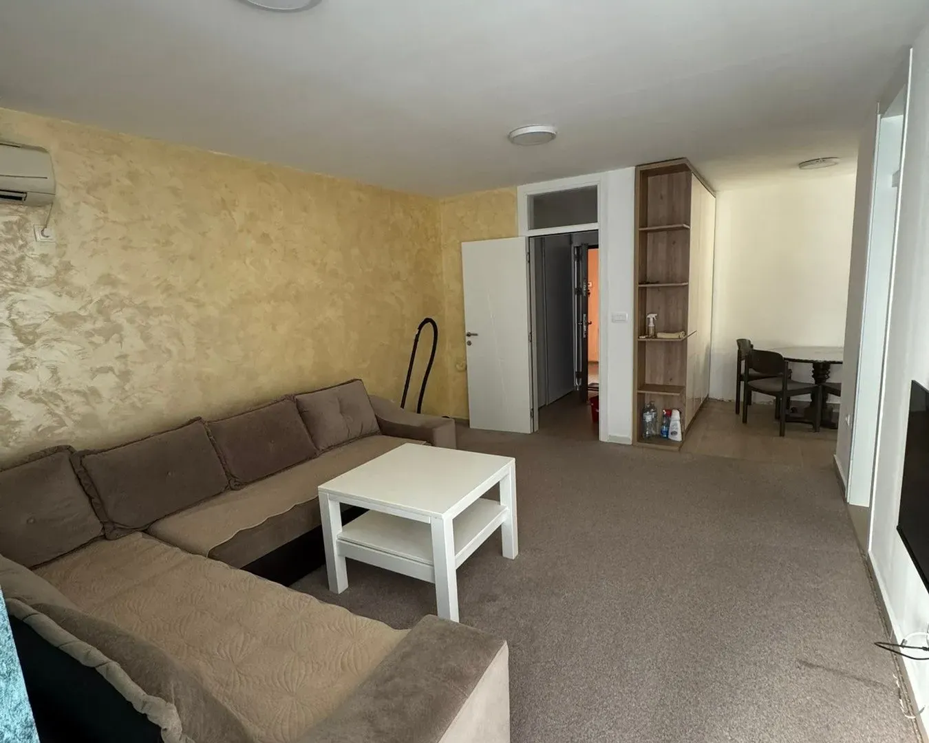 Rent, one bedroom apartment, 50m², Centar, Bar