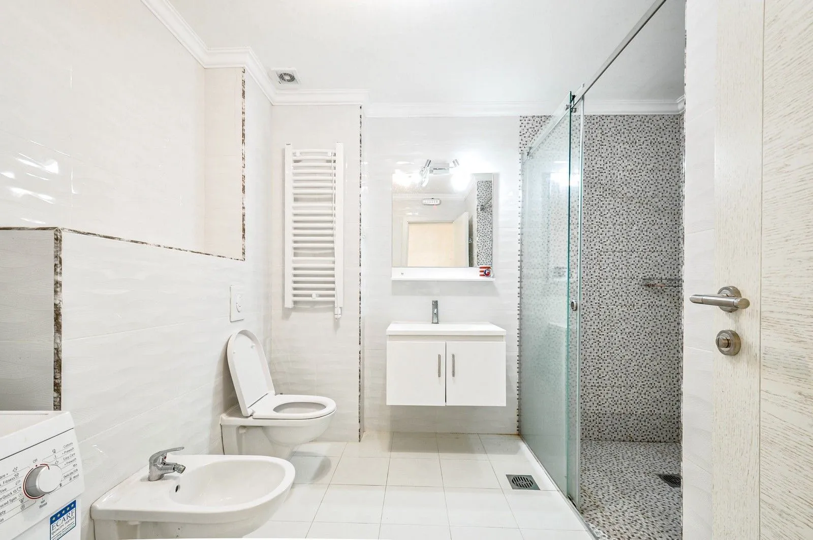 Sale, two bedroom apartment, 115m², Bečići, Budva