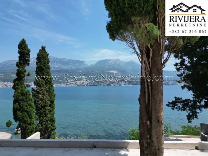 Prodaja, kuća, 237m², Njivice, Herceg Novi