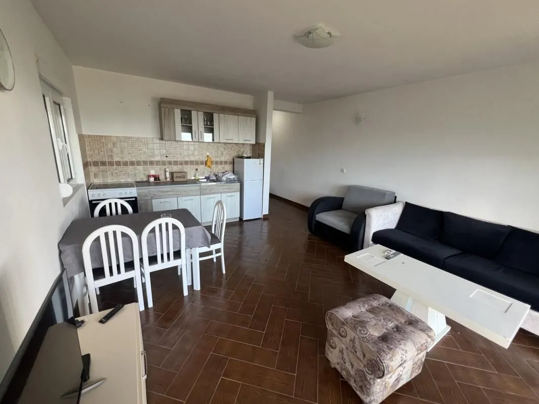 Prodaja, dvosoban stan, 72m², Igalo, Herceg Novi