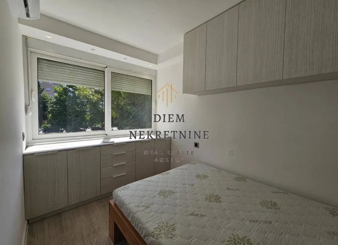 Sale, two bedroom apartment, 46m², Centar, Bar