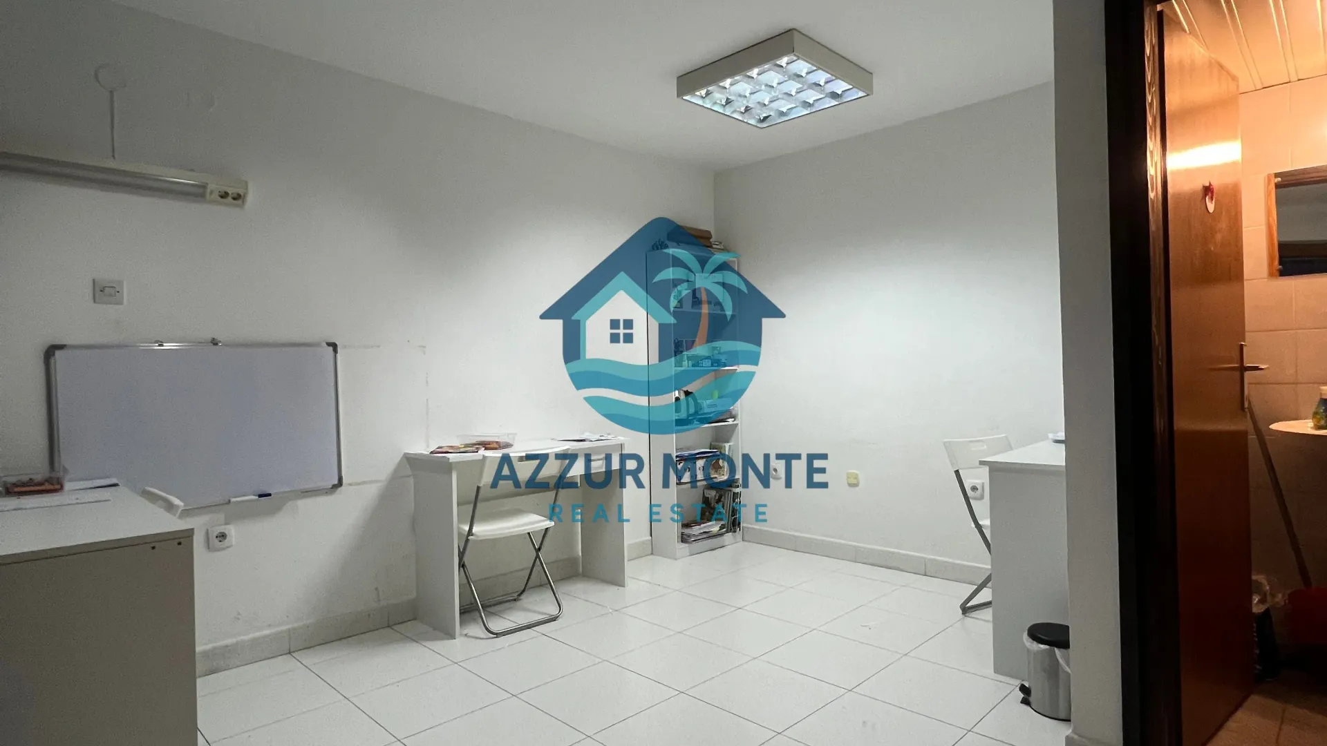 Sale, office space, 38m², Centar, Bar