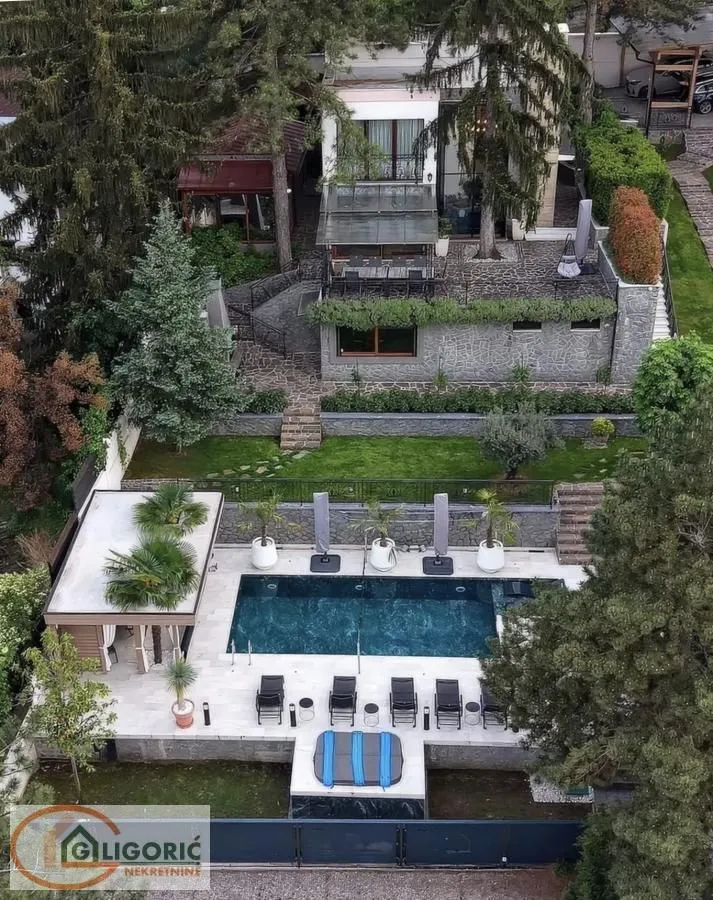 Prodaja, kuća, 380m², Sremska Kamenica, Petrovaradin