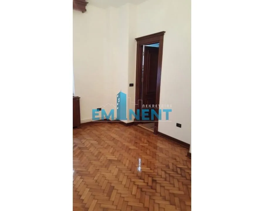 Rent, three bedroom apartment, 82m², Stari Grad, Beograd