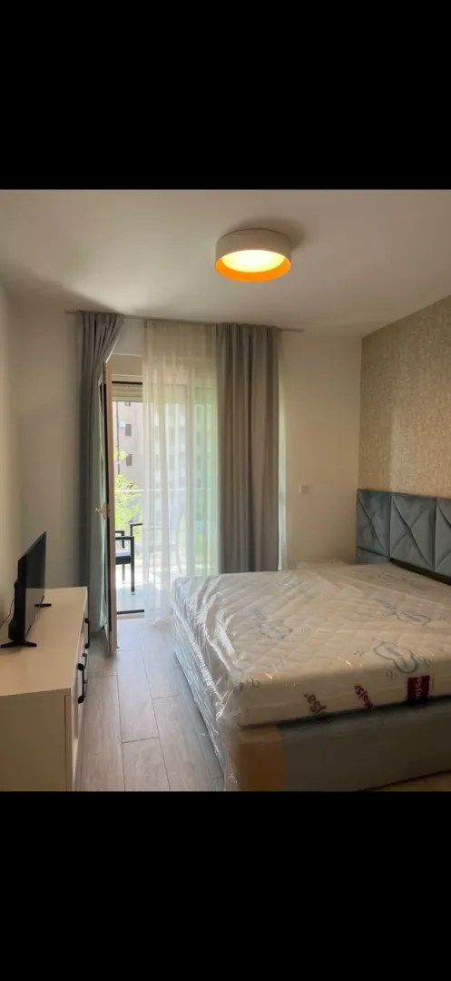Rent, one bedroom apartment, 57m², Bečići, Budva