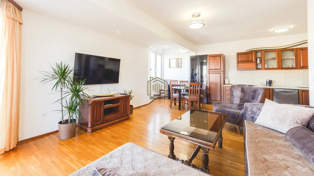 Izdavanje, dvosoban stan, 90m², Zabjelo, Podgorica