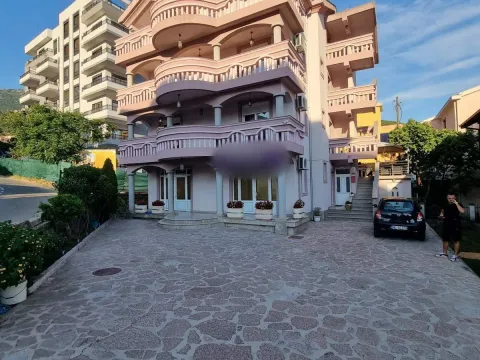 Prodaja, kuća, 750m², Budva, Crna Gora