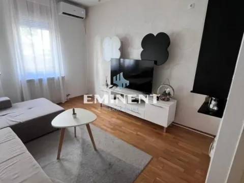 Rent, two bedroom apartment, 48m², Lipov Lad, Zvezdara Sve Podlokacije - image 2