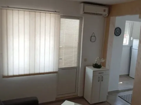 Sale, studio apartment, 27m², Stara Varoš, Podgorica - image 4