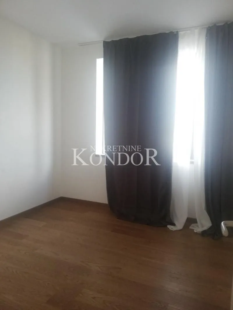 Prodaja, trosoban stan, 81m², Beograd Na Vodi, Beograd