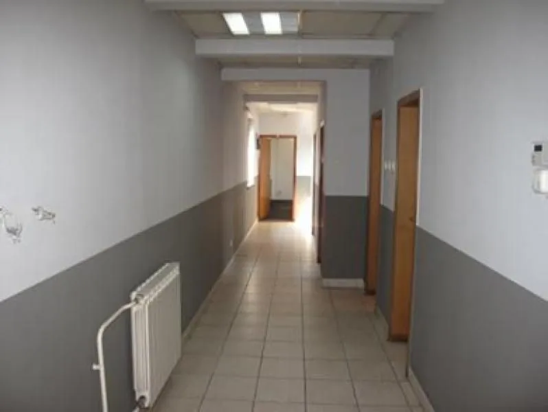 Rent, office space, 24m², Dušanovac, Voždovac Sve Podlokacije