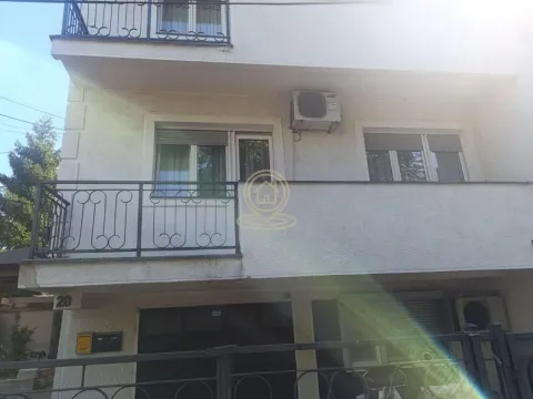 Rent, three bedroom apartment, 78m², Severni Bulevar, Zvezdara Sve Podlokacije - image 11
