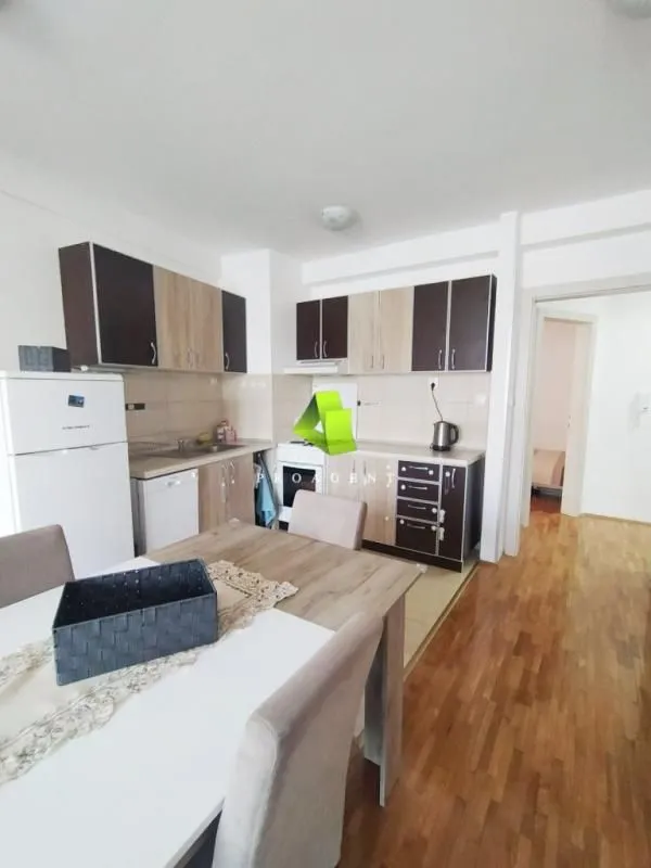 Rent, three bedroom apartment, 80m², Medijana, Niš
