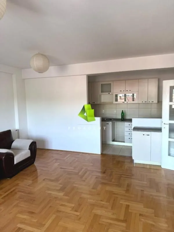 Prodaja, trosoban stan, 101m², Medijana, Niš