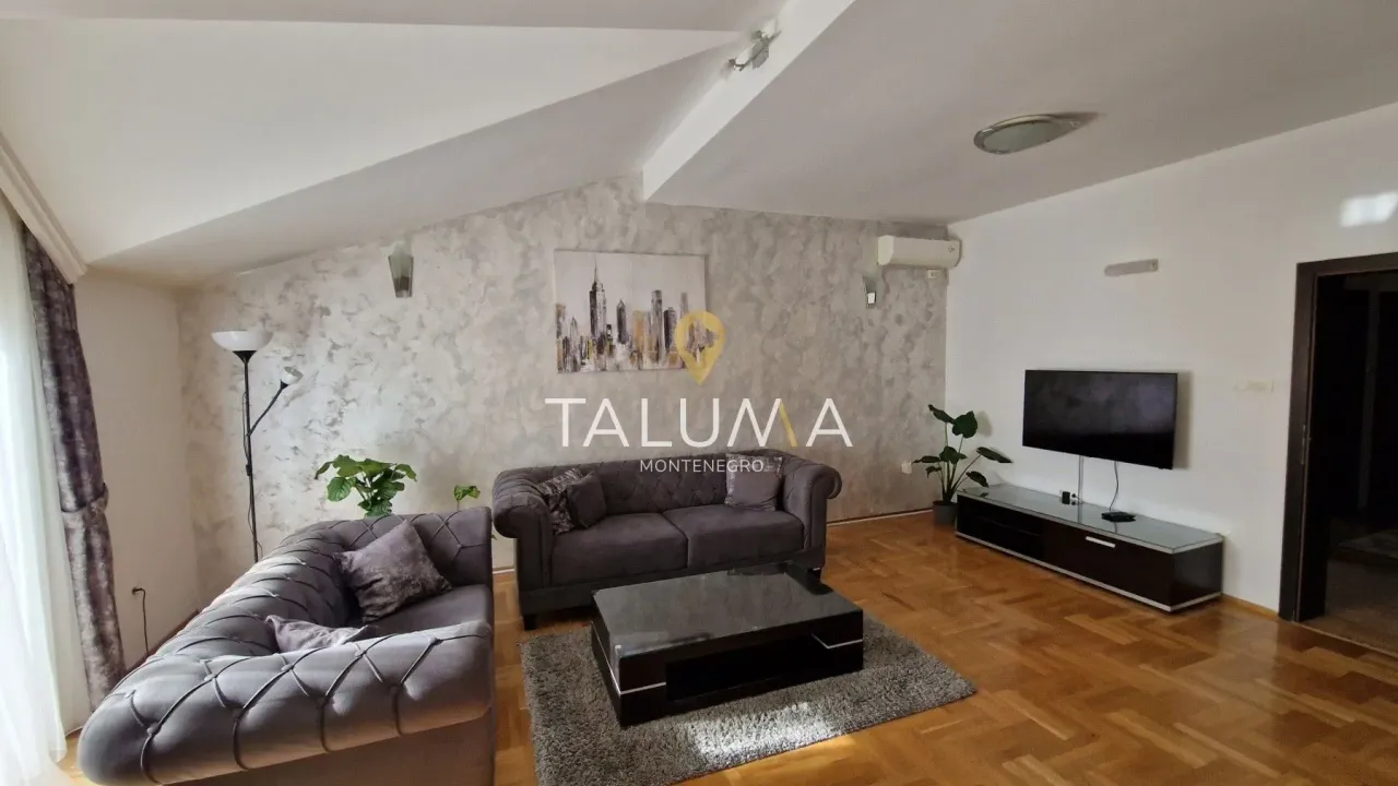 Izdavanje, dvosoban stan, 72m², Tološi, Podgorica