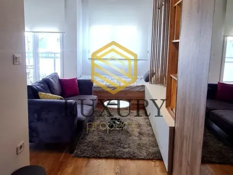 Izdavanje, garsonjera, 33m², City Kvart, Podgorica - image 3